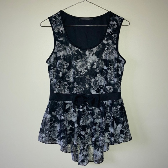 Classy black and white floral shirt - Picture 1 of 2